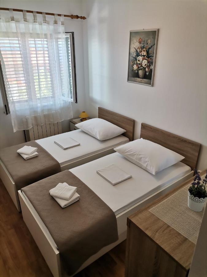 Matko 1 Apartment Bol Luaran gambar