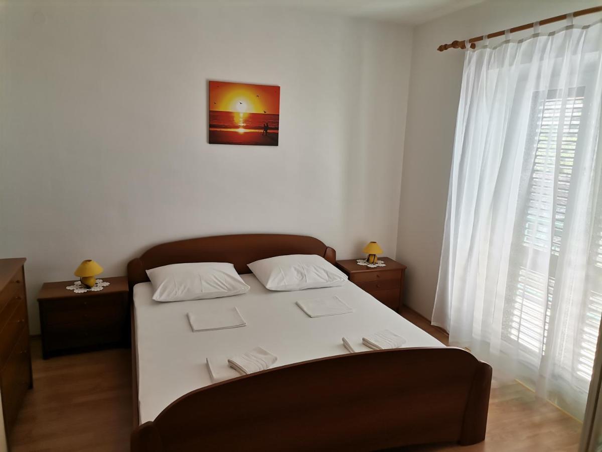 Matko 1 Apartment Bol Luaran gambar